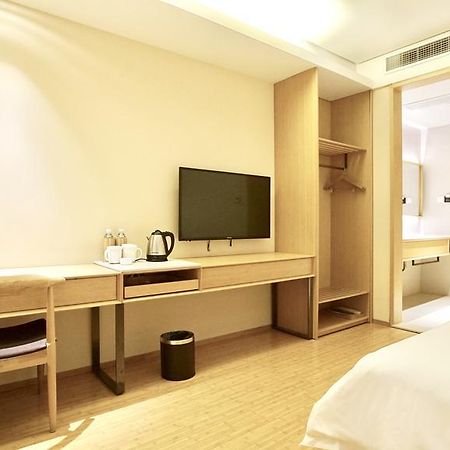 Ji Hotel Shanghai Oriental Pearl Tower Екстер'єр фото