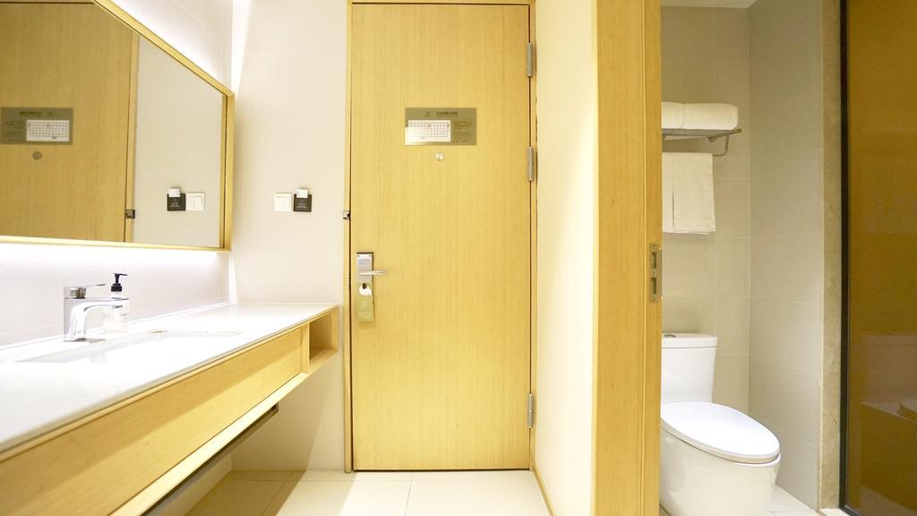Ji Hotel Shanghai Oriental Pearl Tower Екстер'єр фото